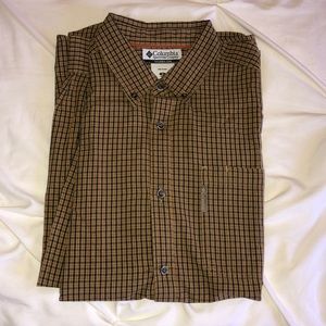 Columbia button down shirt